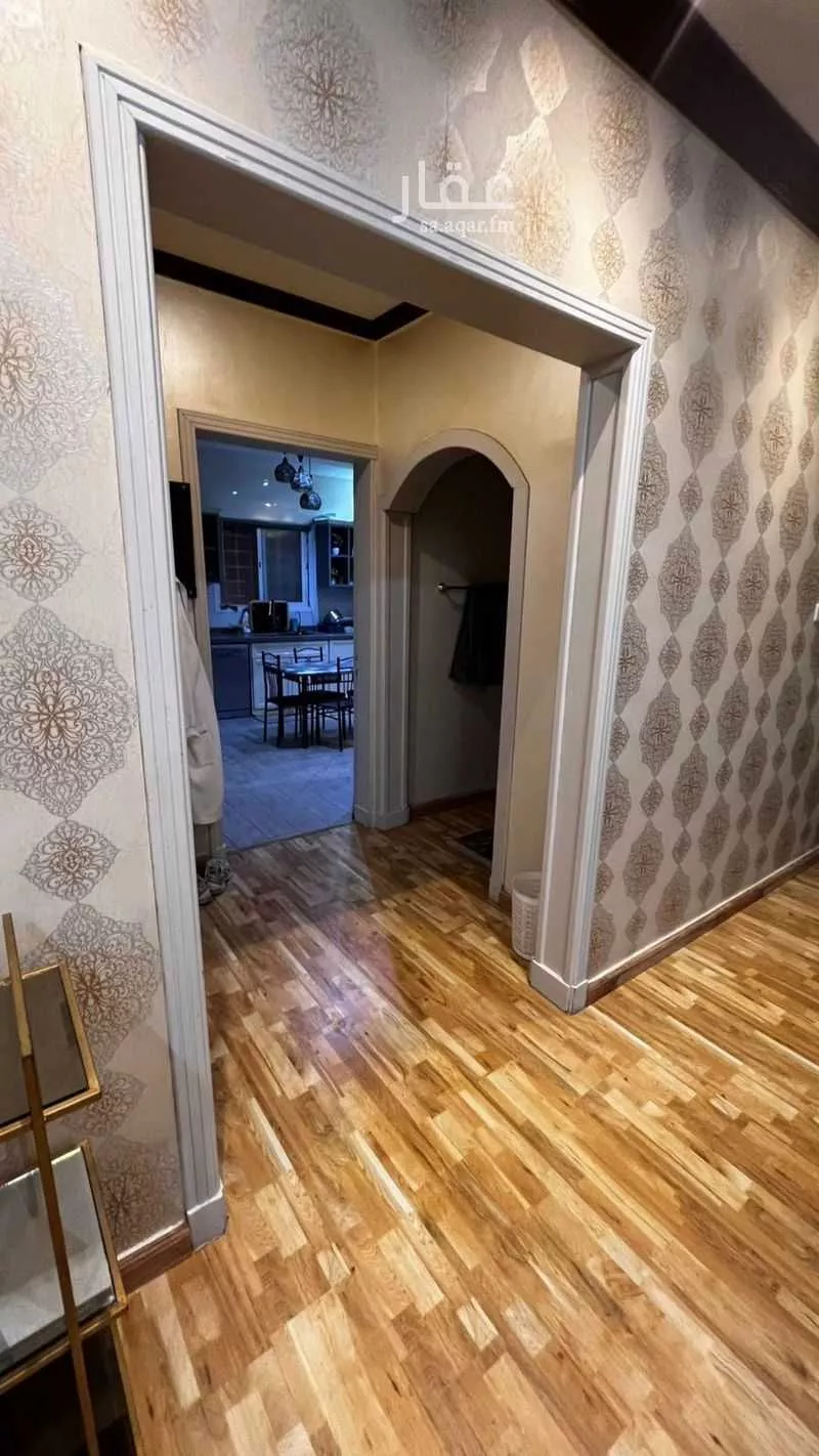 فيلا للبيع في شارع أبي بكر القباني ، حي اشبيلية ، الرياض ، منطقة الرياض 1 صورة