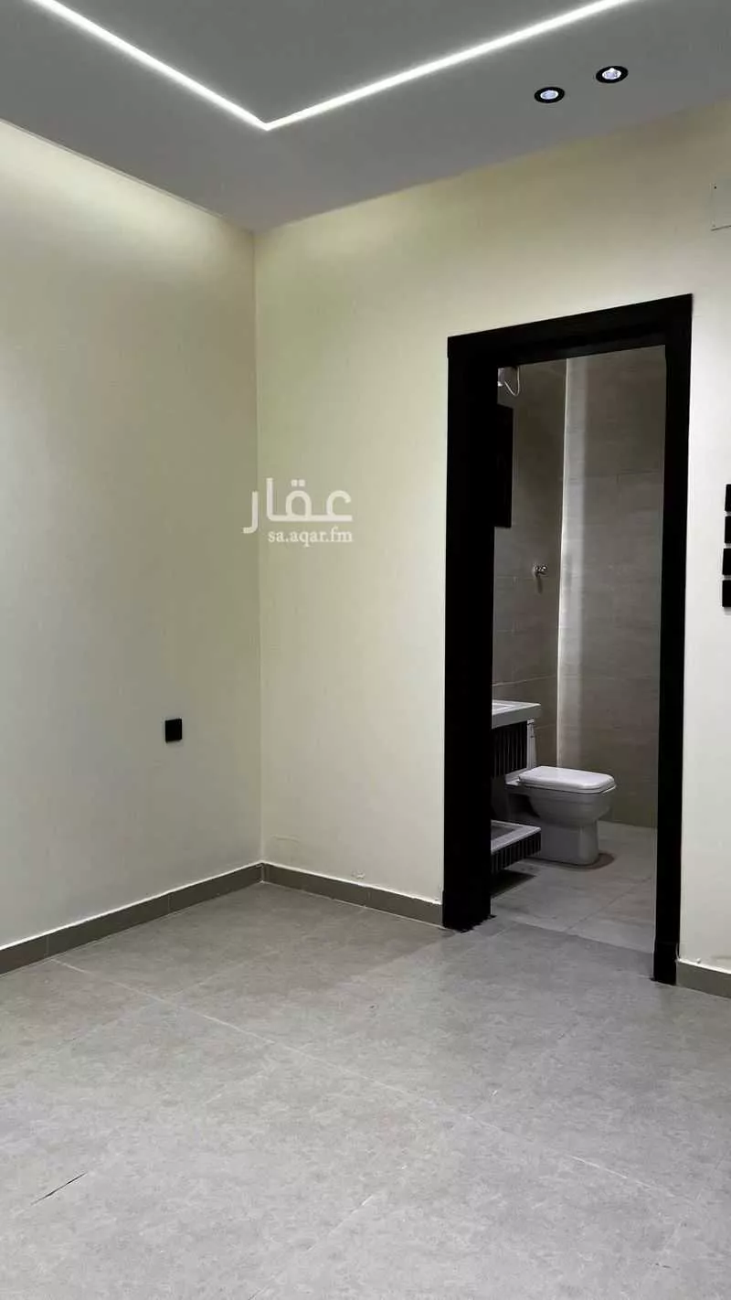 شقة للبيع في شارع نافع الانصاري, حي الحلقة الشرقية, مدينة الطائف, منطقة مكة المكرمة 1 صورة