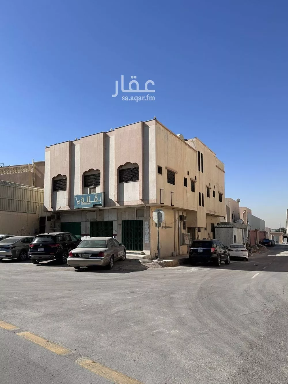 عمارة للبيع في شارع المؤرخ بن بشر, حي الربوة, مدينة الرياض, منطقة الرياض 1 صورة