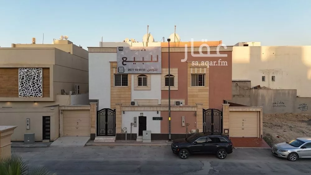 فيلا للبيع في شارع رقم 401, حي الملقا, مدينة الرياض, منطقة الرياض 1 صورة