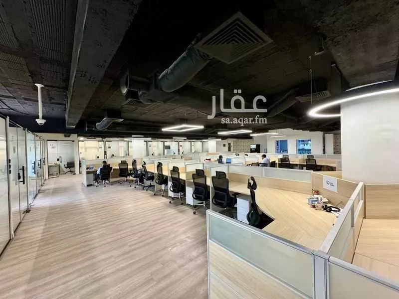 مكتب تجاري للإيجار في شارع صيدا, حي الدريهمية, مدينة الرياض, منطقة الرياض 1 صورة