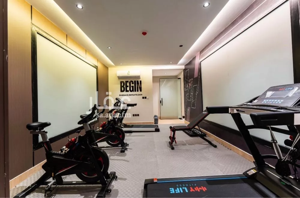 شقة للبيع في شارع العطايف, حي الحمراء, مدينة الخبر, المنطقة الشرقية 1 صورة