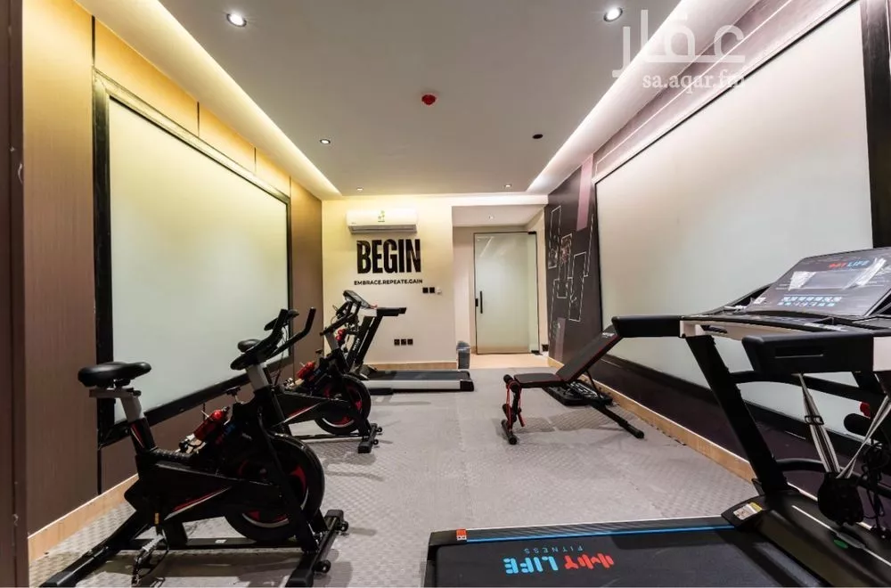 شقة للبيع في شارع العطايف, حي الحمراء, مدينة الخبر, المنطقة الشرقية 1 صورة