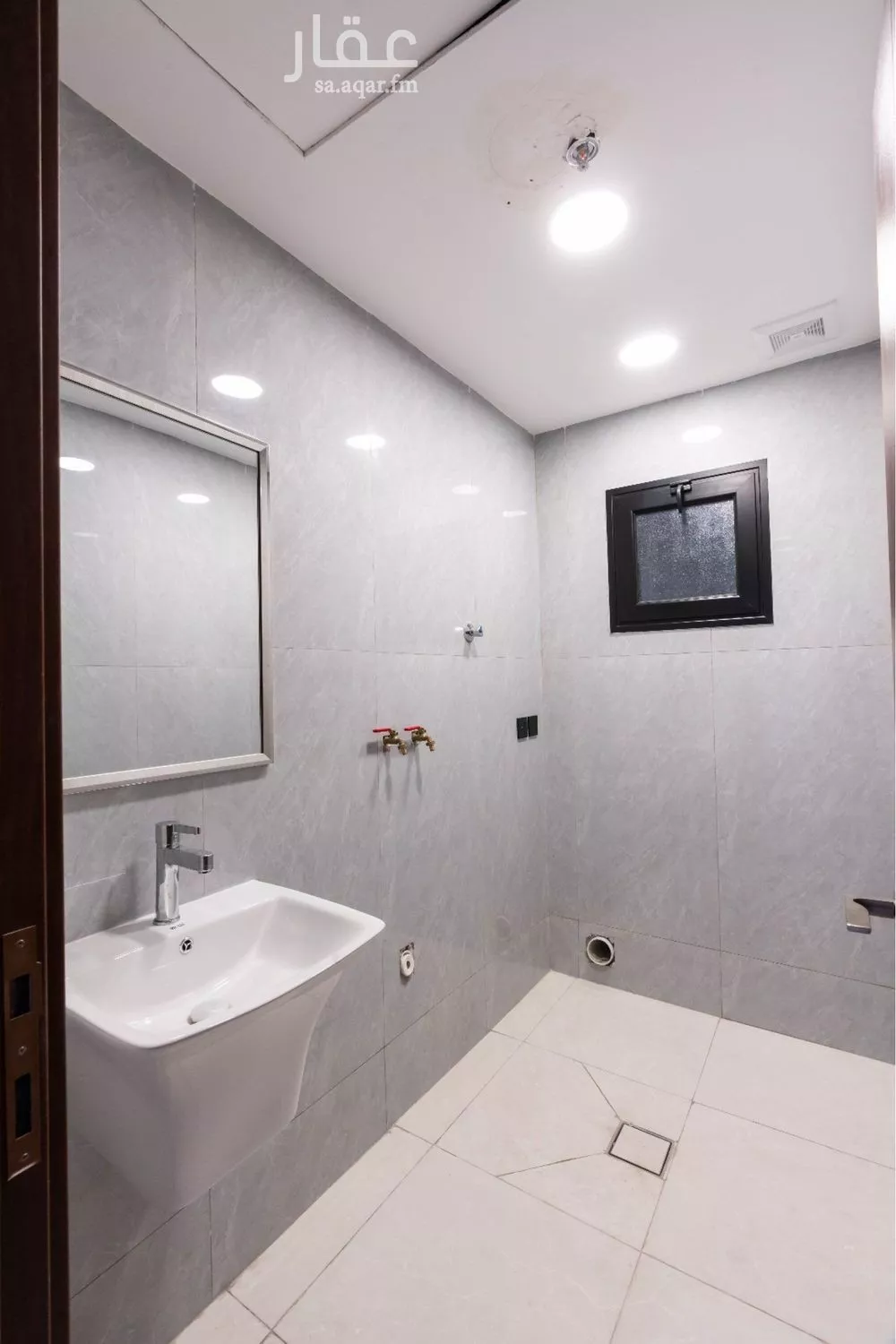 شقة للبيع في حي السيف, مدينة الدمام, المنطقة الشرقية 1 صورة