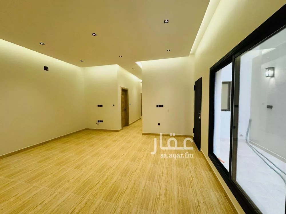 دور للبيع في شارع الحسن السكري, حي النرجس, مدينة الرياض, منطقة الرياض 1 صورة