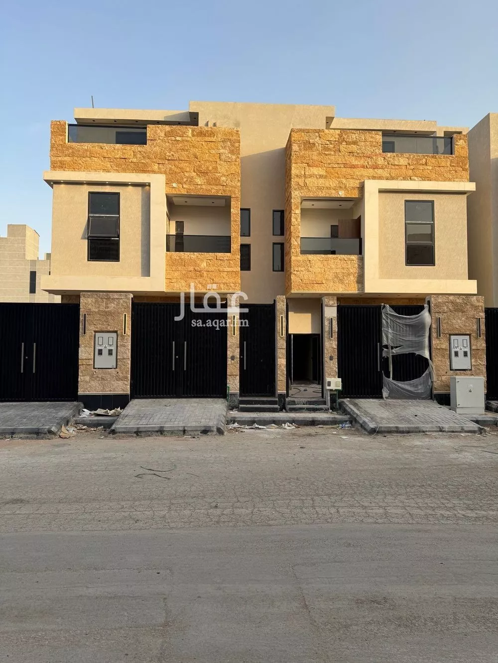 دور للبيع في شارع العدل, حي العارض, مدينة الرياض, منطقة الرياض 1 صورة