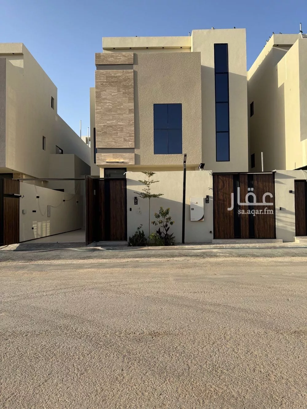 فيلا للبيع في شارع عبدالمعطي باكثير, حي العارض, مدينة الرياض, منطقة الرياض 1 صورة