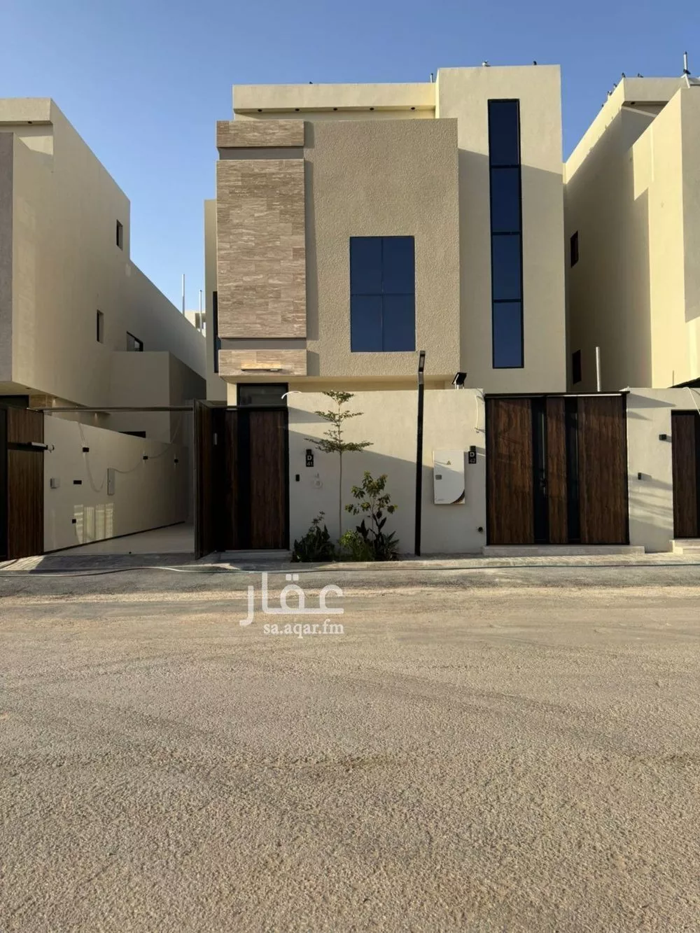 فيلا للبيع في شارع أحمد بن محمد القطان, حي العارض, مدينة الرياض, منطقة الرياض 1 صورة