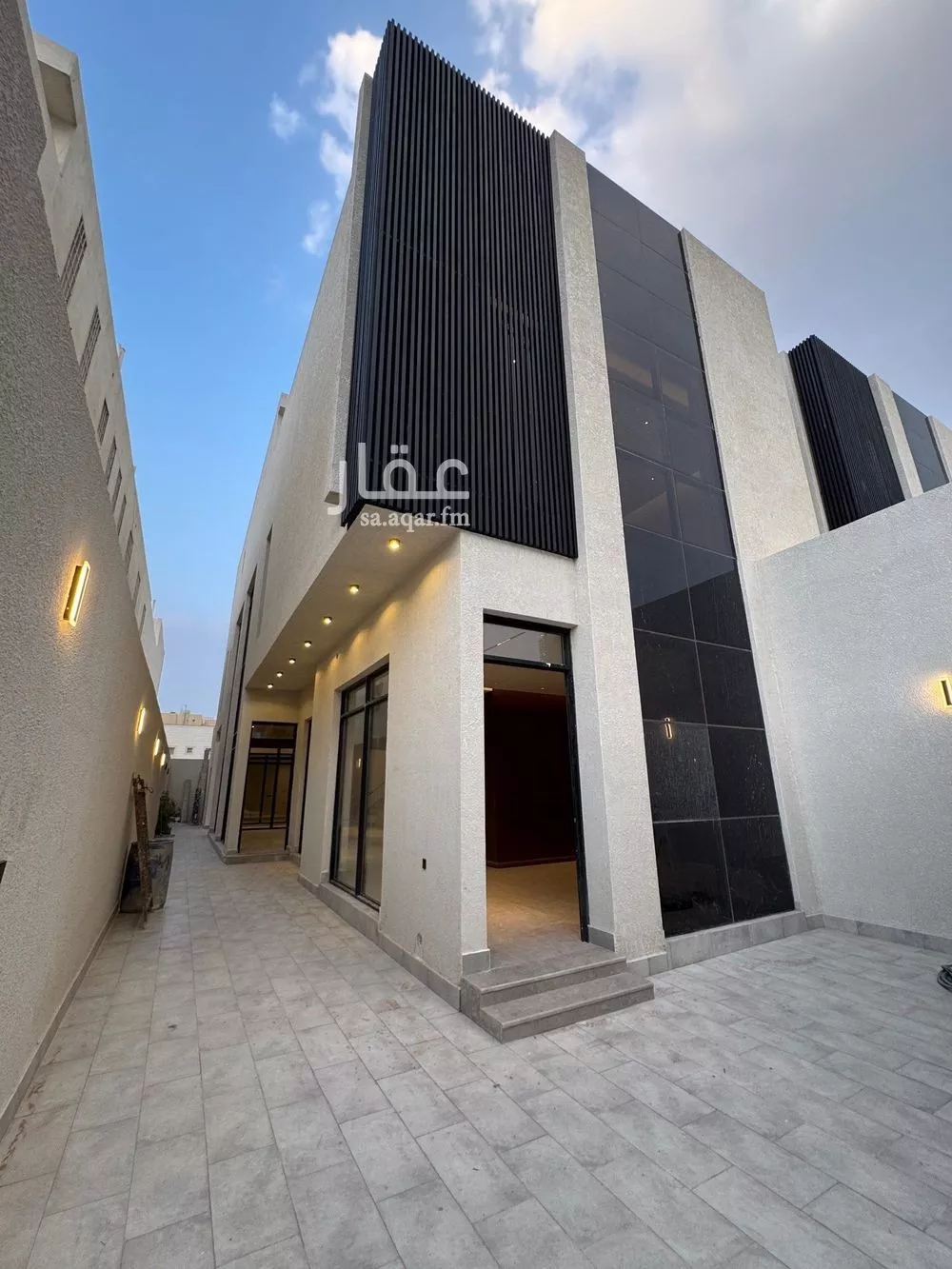 فيلا للبيع في شارع الحسن السكري, حي النرجس, مدينة الرياض, منطقة الرياض 1 صورة