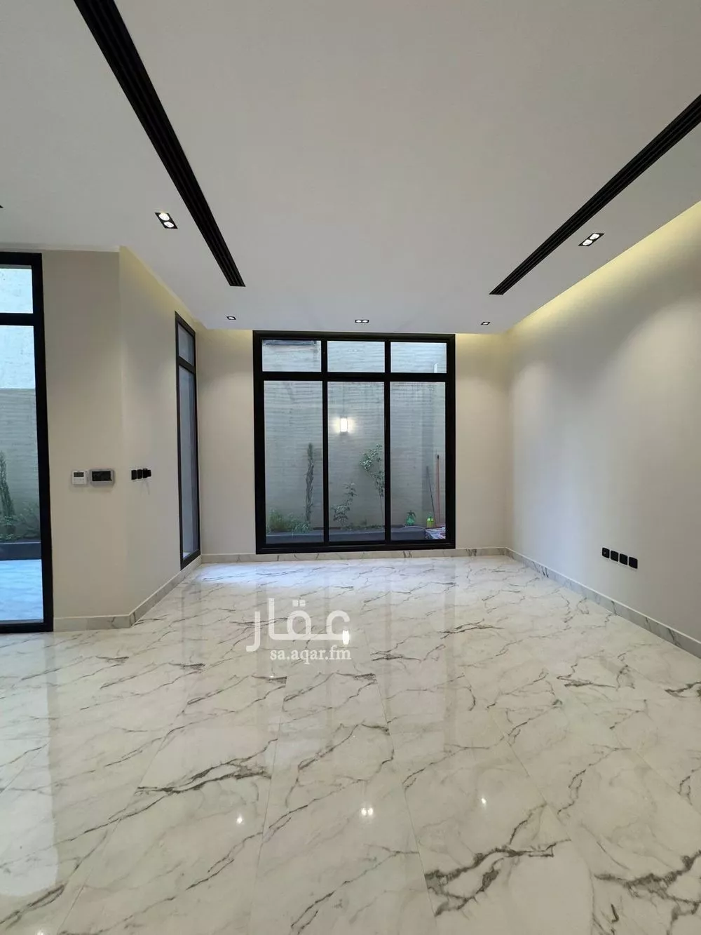 فيلا للبيع في شارع محمد بن سلامة إبراهيم, حي العارض, مدينة الرياض, منطقة الرياض 1 صورة