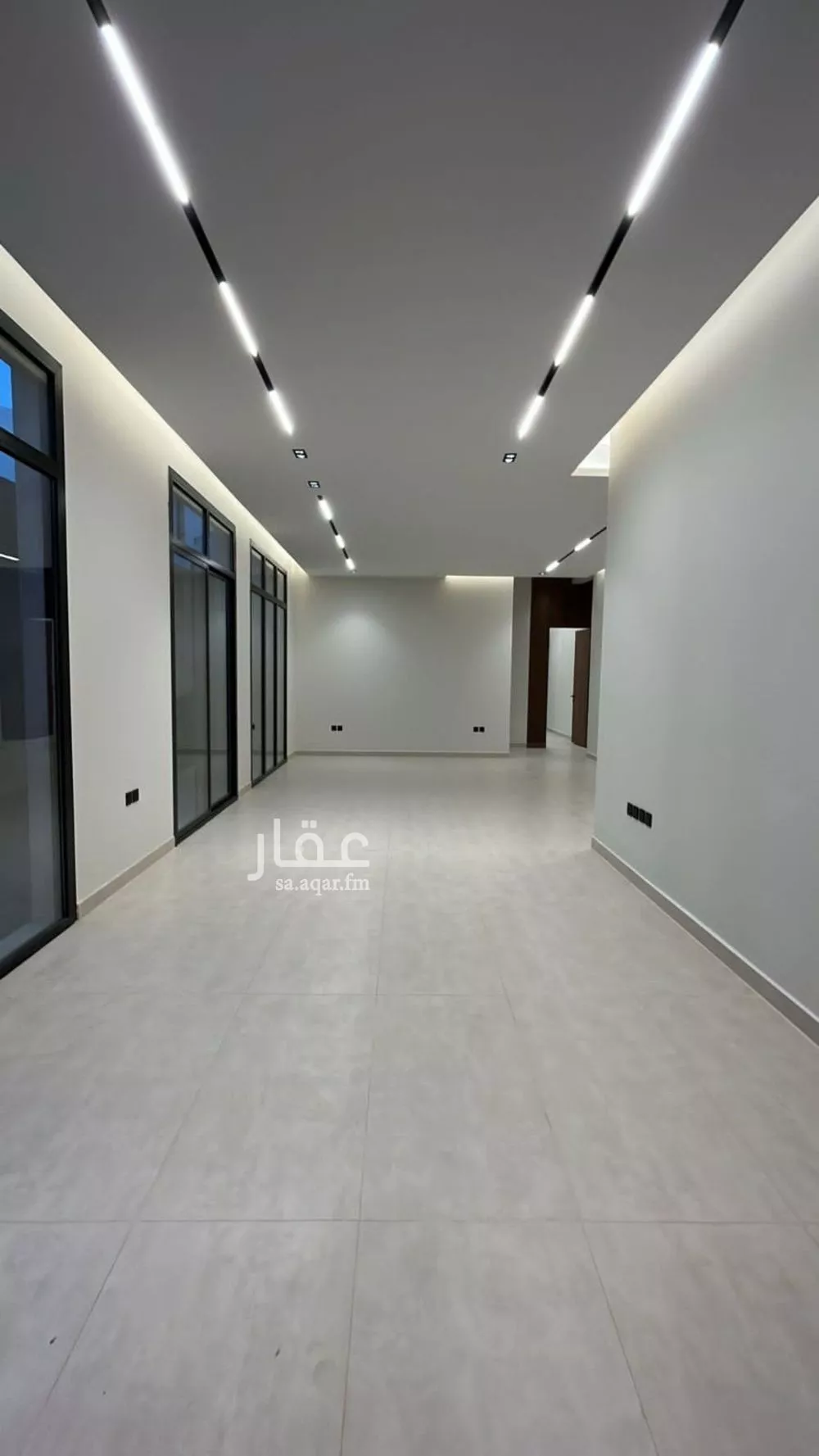 دور للبيع في شارع الحسن السكري, حي النرجس, مدينة الرياض, منطقة الرياض 1 صورة