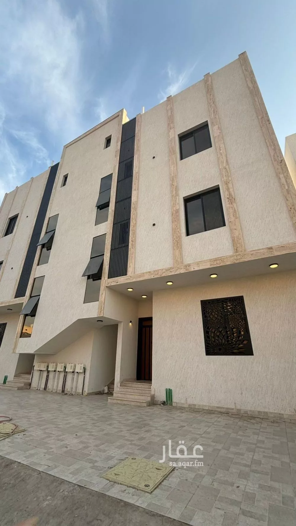 شقة للبيع في شارع محمد بن صالح الصيمري, حي الدفاع, مدينة المدينة المنورة, منطقة المدينة المنورة 1 صورة