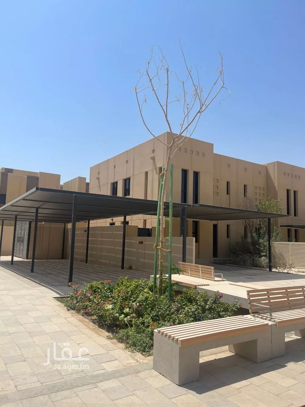 فيلا للبيع في شارع رقم 1005, حي سدرة, مدينة الرياض, منطقة الرياض 1 صورة