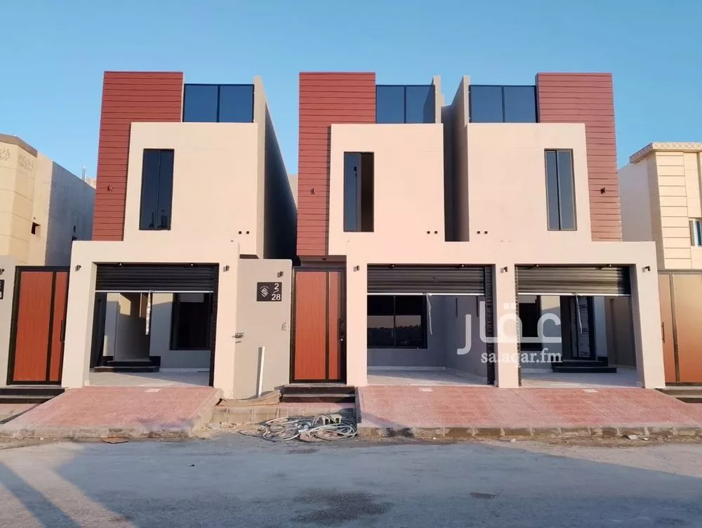 فيلا للبيع في شارع العبرة, حي العقيق, مدينة الخبر, المنطقة الشرقية 1 صورة