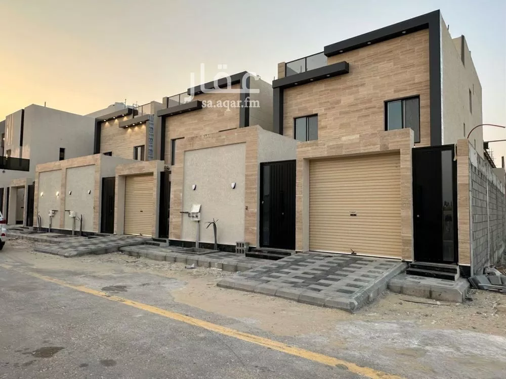 فيلا للبيع في شارع الرحمة, حي الأمواج, مدينة الخبر, المنطقة الشرقية 1 صورة