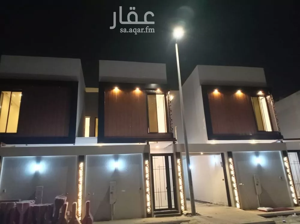 فيلا للبيع في شارع حـرض, حي الصواري, مدينة الخبر, المنطقة الشرقية 1 صورة