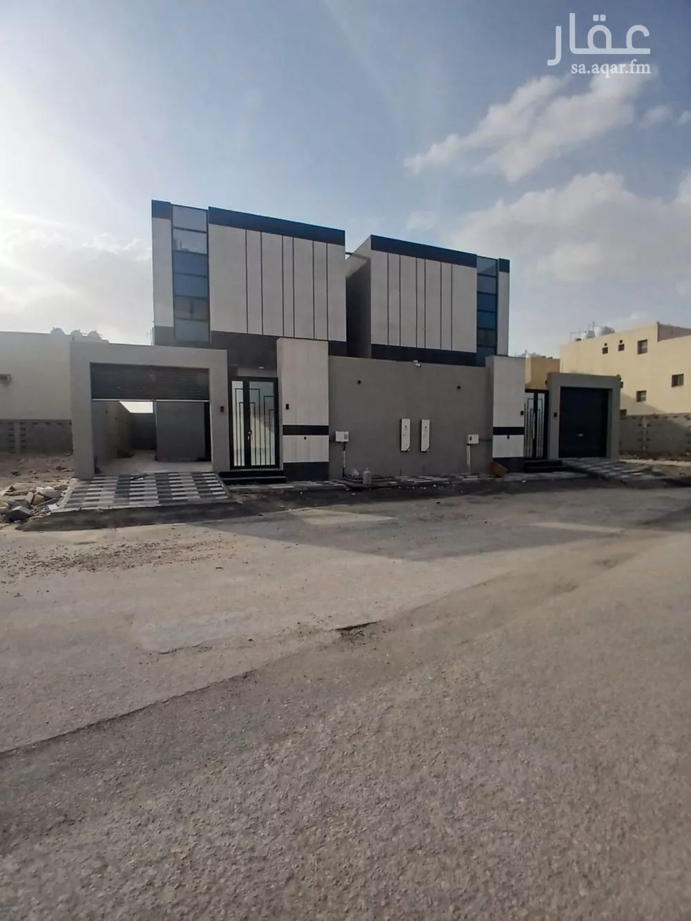 فيلا للبيع في شارع ابو التمام البغدادي, حي ضاحية الملك فهد, مدينة الدمام, المنطقة الشرقية 1 صورة