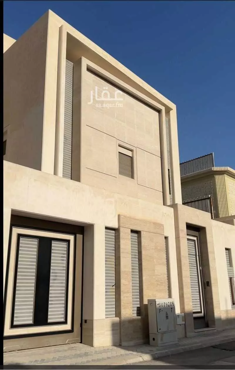 فيلا للبيع في شارع عنابة ، حي الربوة ، الرياض ، منطقة الرياض 1 صورة