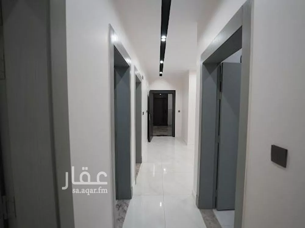 شقة للبيع في شارع عقبه بن كديم, حي الزهراء, مدينة جدة, منطقة مكة المكرمة 1 صورة