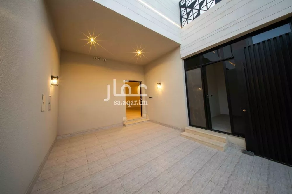 دور للبيع في شارع ابن شهمان, حي العليا, مدينة الرياض, منطقة الرياض 1 صورة