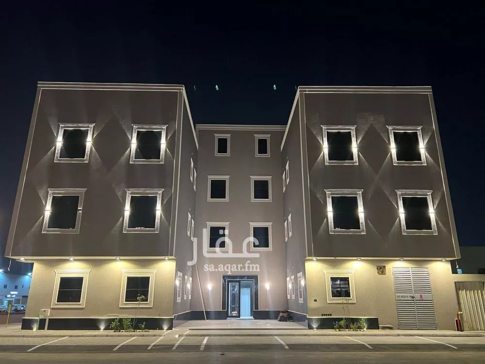 عمارة للإيجار في شارع رقم 340, حي ظهرة لبن, مدينة الرياض, منطقة الرياض 1 صورة