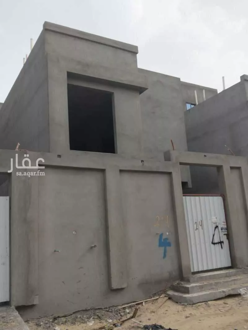 فيلا للبيع في شارع عامر ابن عوف, حي البدور, مدينة القطيف, المنطقة الشرقية 1 صورة