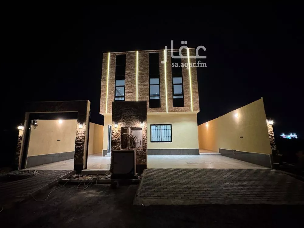 دور للبيع في شارع الفجر, حي ضاحية نمار, مدينة الرياض, منطقة الرياض 1 صورة