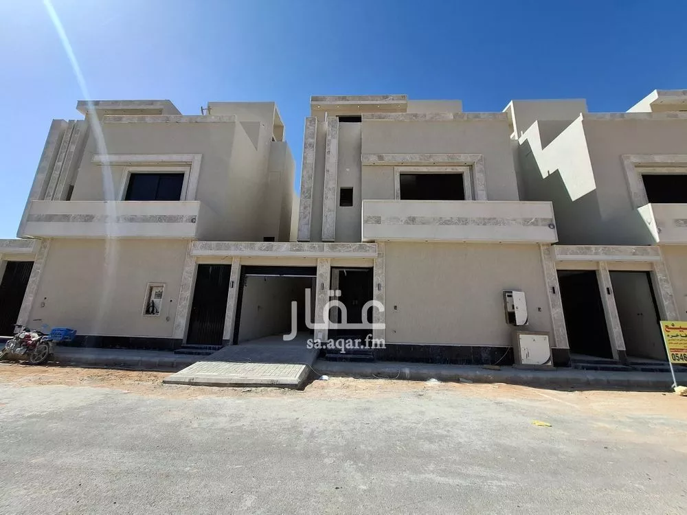 فيلا للبيع في شارع سليمان الحميضي, حي النظيم, مدينة الرياض, منطقة الرياض 1 صورة