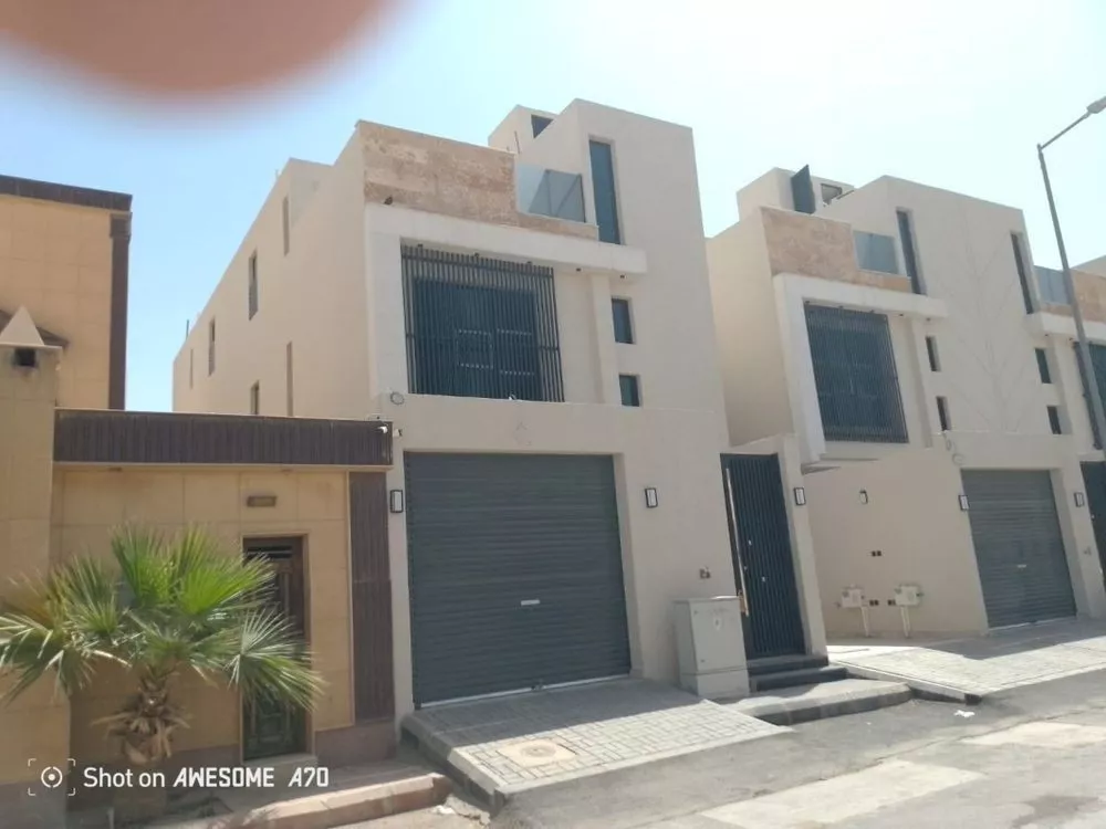 دور للبيع في شارع صهر الغمري, حي الخليج, مدينة الرياض, منطقة الرياض 1 صورة