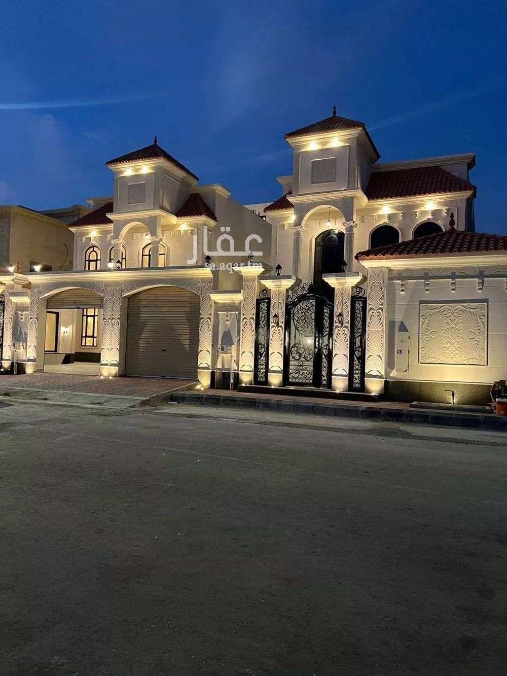 فيلا للبيع في حي الشراع, مدينة الخبر, المنطقة الشرقية 1 صورة