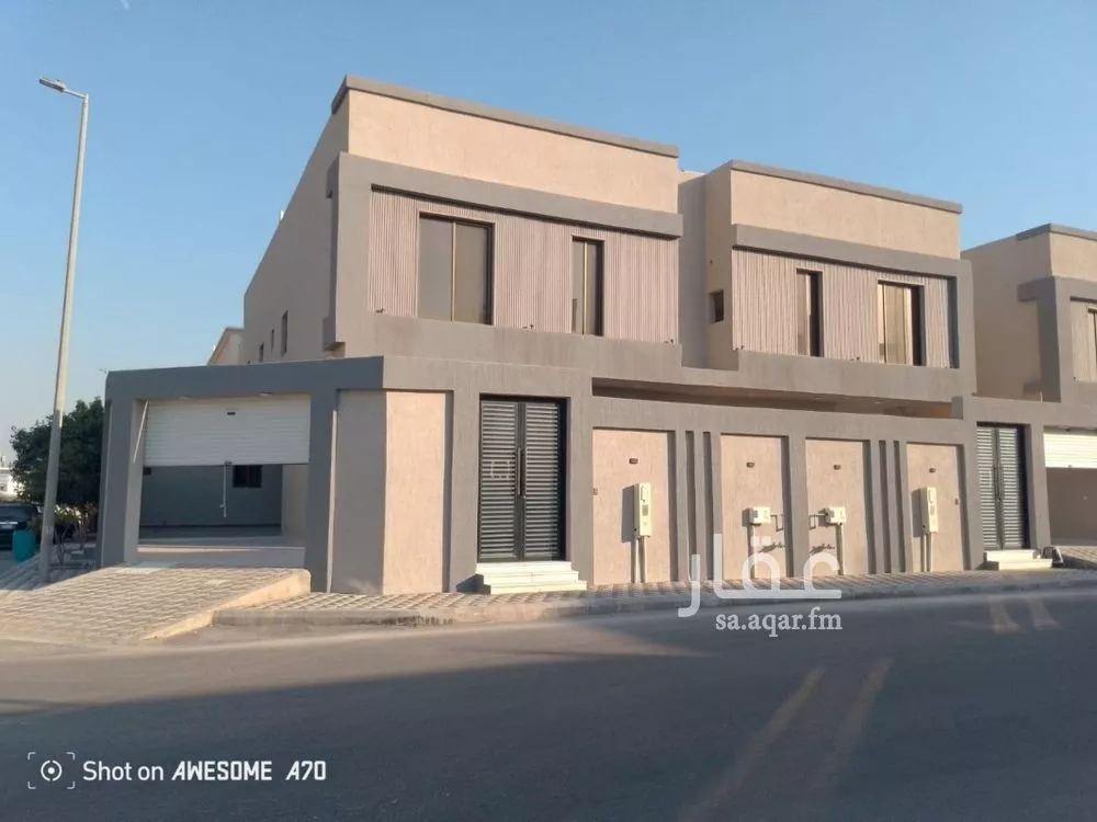 فيلا للبيع في شارع الصداوي, حي الصواري, مدينة الخبر, المنطقة الشرقية 1 صورة