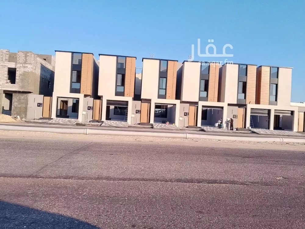 فيلا للبيع في شارع المكاسب, حي العقيق, مدينة الخبر, المنطقة الشرقية 1 صورة