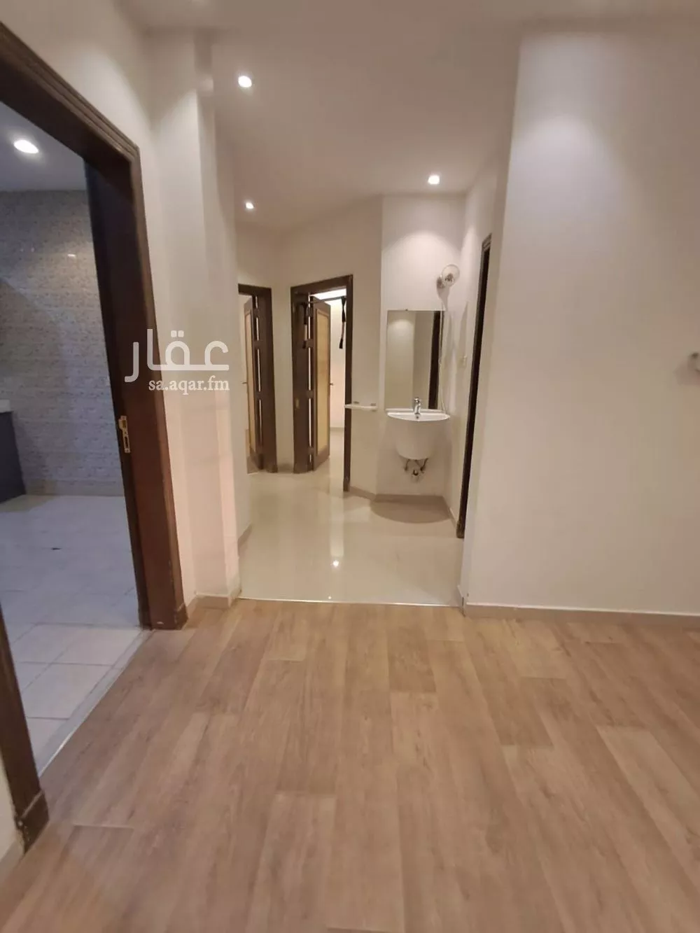 شقة للإيجار في شارع رقم 301, حي الياسمين, مدينة الرياض, منطقة الرياض 1 صورة
