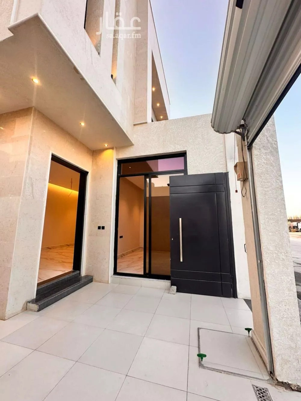 فيلا للبيع في شارع صهيب أبي موسى, حي العارض, مدينة الرياض, منطقة الرياض 1 صورة