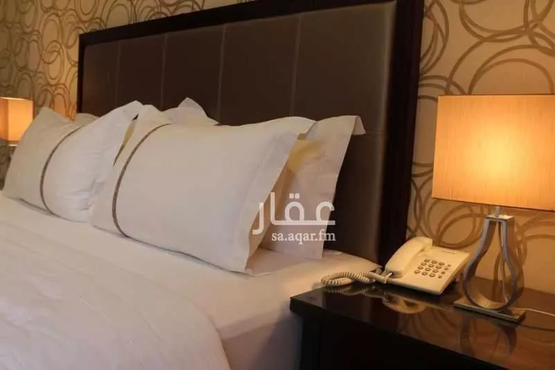 شقة مفروشة للحجز في شارع الأمير مقرن بن عبدالعزيز ، حي المغرزات ، الرياض ، منطقة الرياض 1 صورة