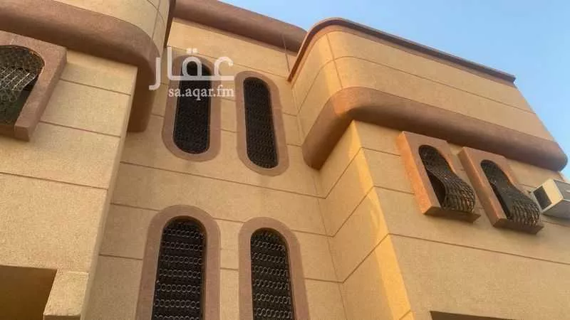 فيلا للبيع في شارع شارع الرازي, حي العزيزية, مدينة القريات, منطقة الجوف 1 صورة