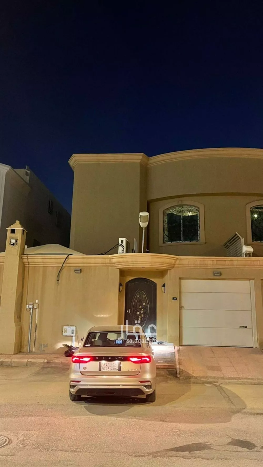 فيلا للبيع في شارع ابن يوسف الصناع, حي إشبيلية, مدينة الرياض, منطقة الرياض 1 صورة