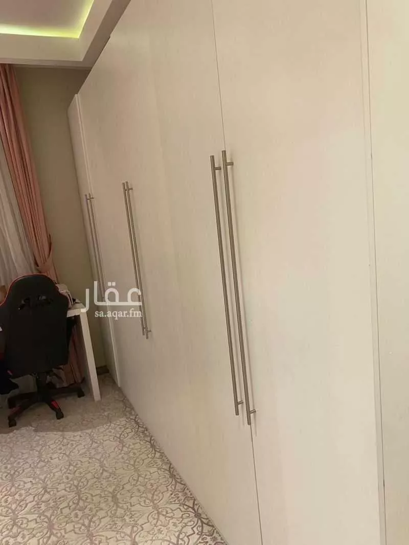 فيلا للإيجار في شارع طليب اللخمي, حي السليمانية, مدينة الرياض, منطقة الرياض 1 صورة
