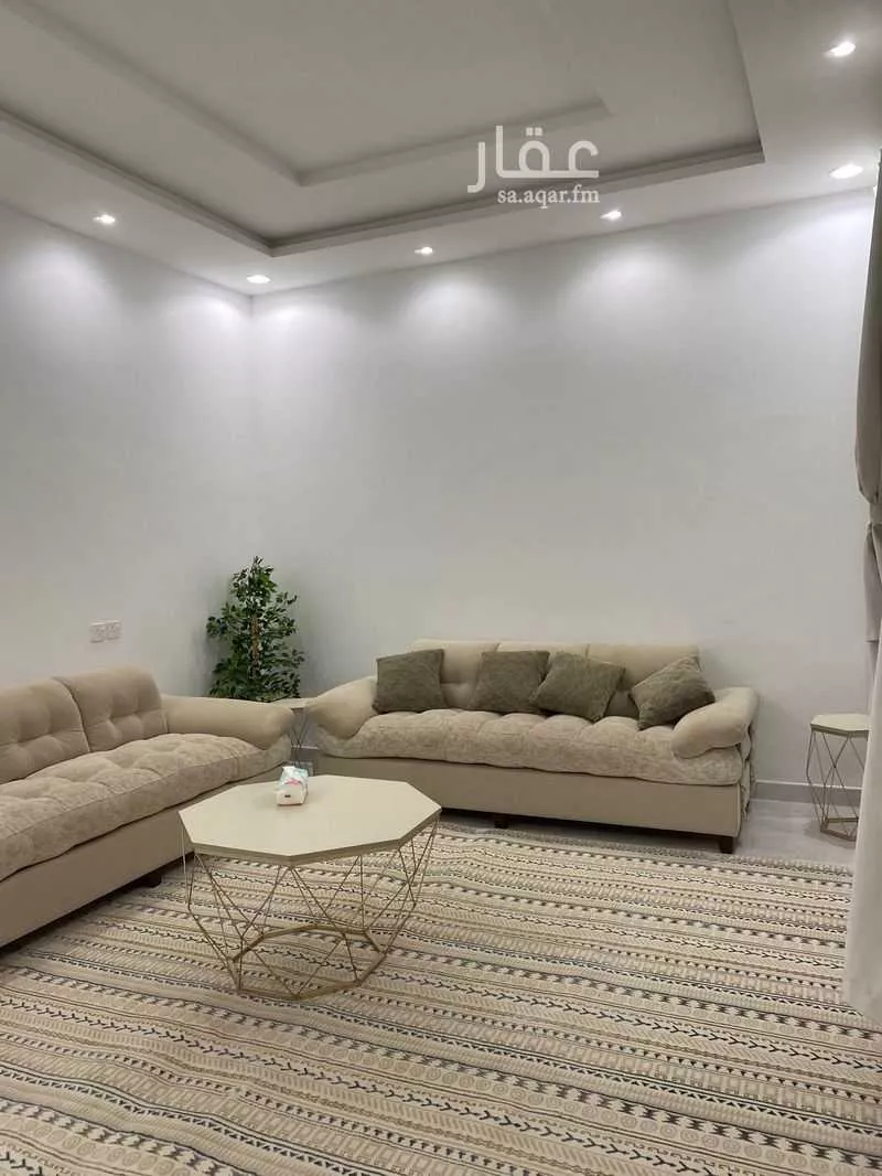 شقة للإيجار في شارع 6713186, حي الجامعة, مدينة المزاحميه, منطقة الرياض 1 صورة