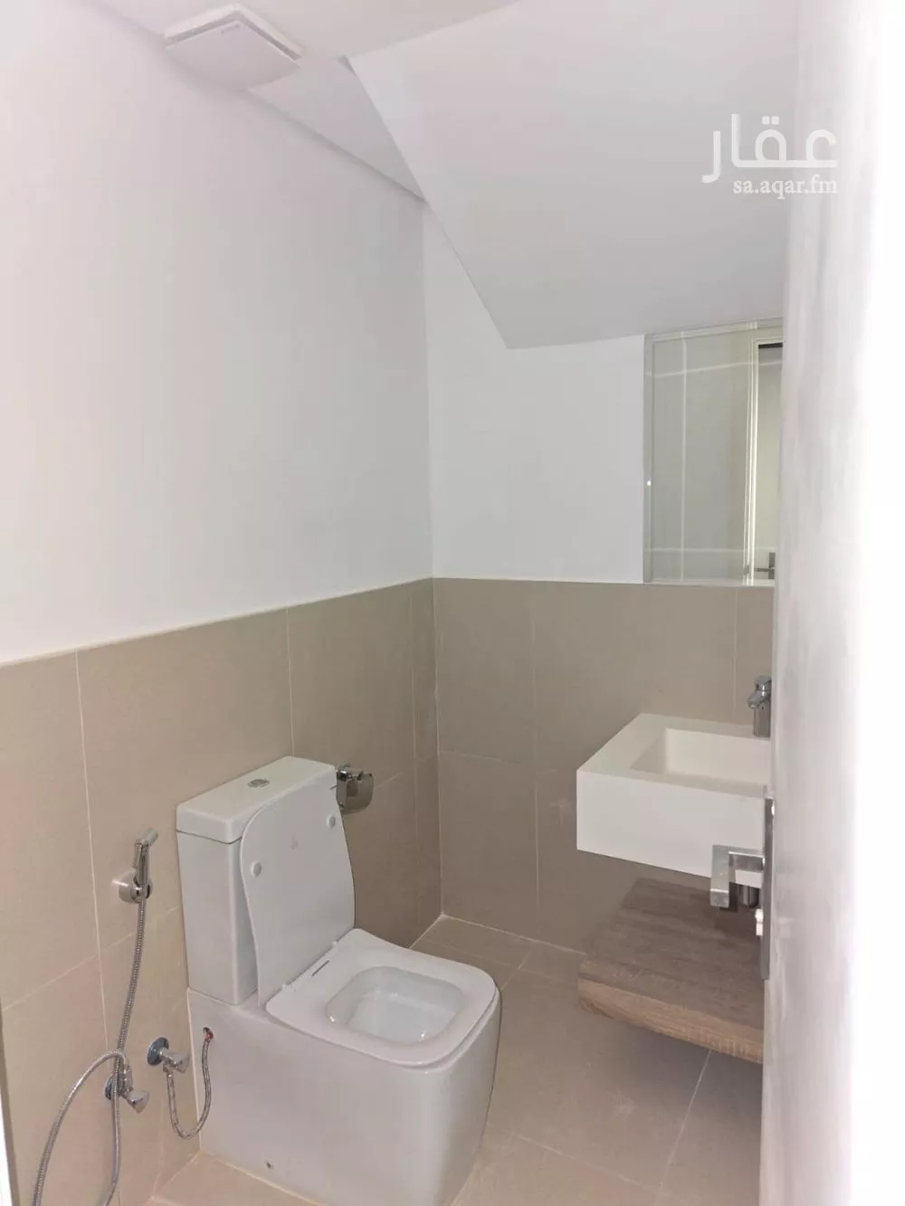 فيلا للإيجار في شارع رقم 1077, حي سدرة, مدينة الرياض, منطقة الرياض 1 صورة