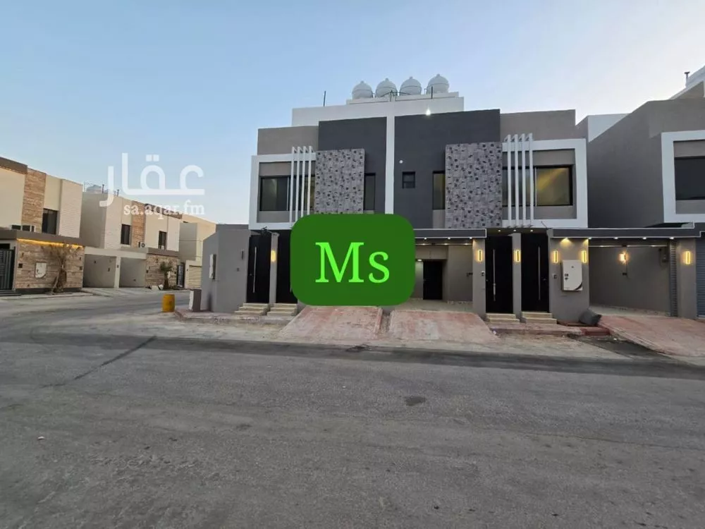دور للبيع في شارع البخاري , حي بدر, مدينة الرياض, منطقة الرياض 1 صورة