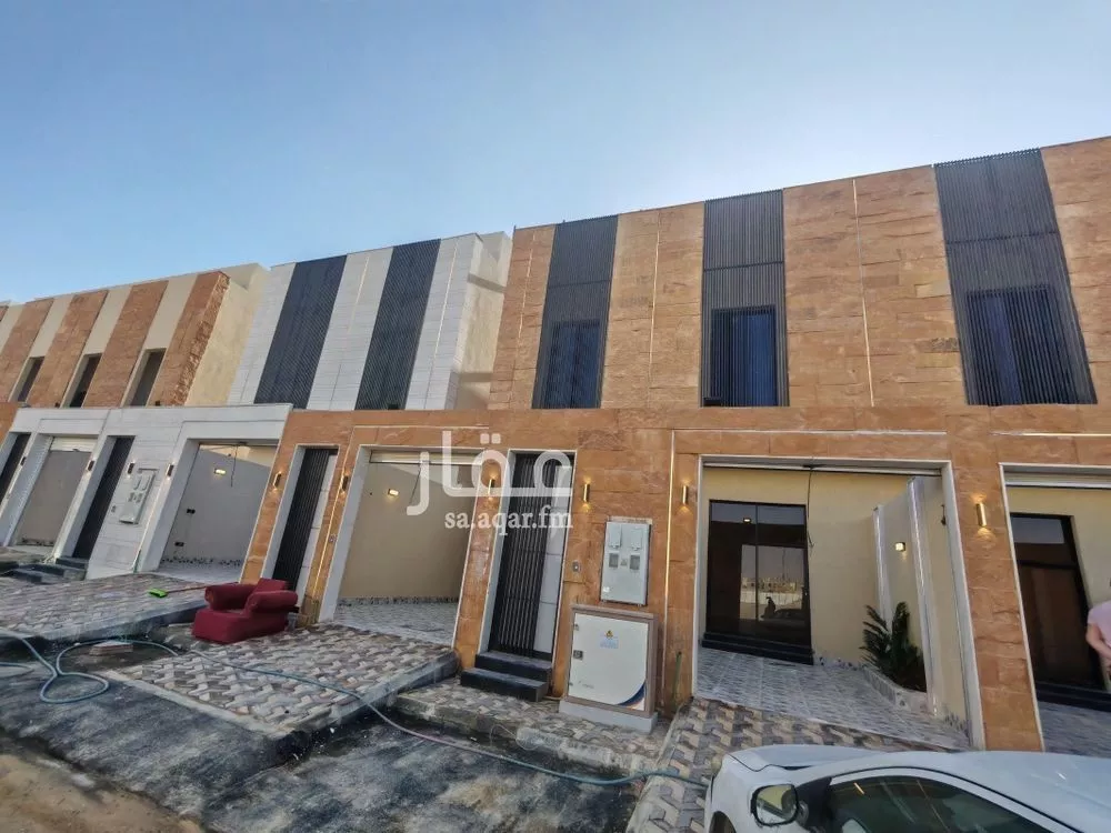 فيلا للبيع في شارع عبدالعزيز بن عبدالملك, حي طويق, مدينة الرياض, منطقة الرياض 1 صورة