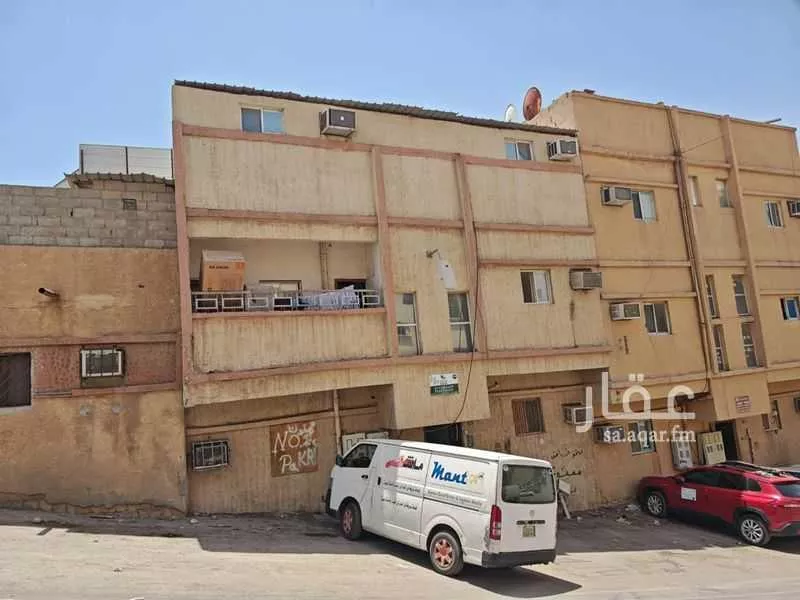 عمارة للبيع في شارع الشنانة, حي غبيرا, مدينة الرياض, منطقة الرياض 1 صورة