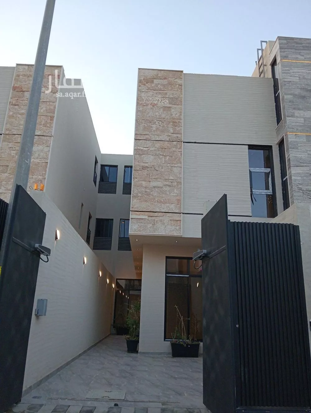دور للبيع في شارع جبل الريث, حي قرطبة, مدينة الرياض, منطقة الرياض 1 صورة