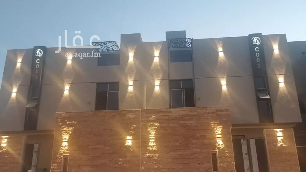 فيلا للبيع في شارع الساحل, حي الرمال, مدينة الرياض, منطقة الرياض 1 صورة