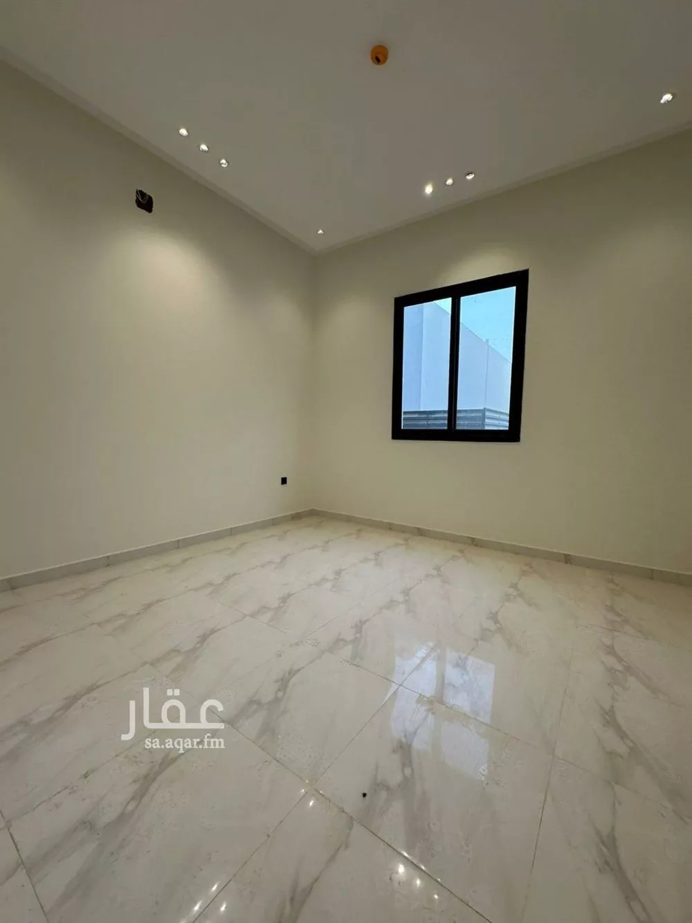 شقة للبيع في شارع وادي مية, حي بدر, مدينة الرياض, منطقة الرياض 1 صورة