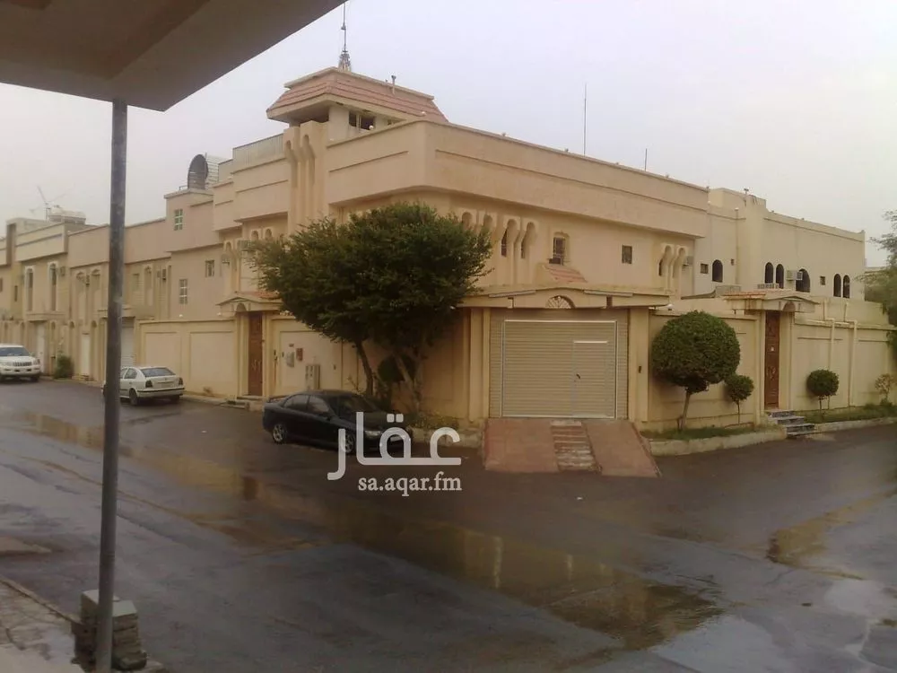 فيلا للبيع في شارع نهر النعامين, حي العريجاء الأوسط, مدينة الرياض, منطقة الرياض 1 صورة