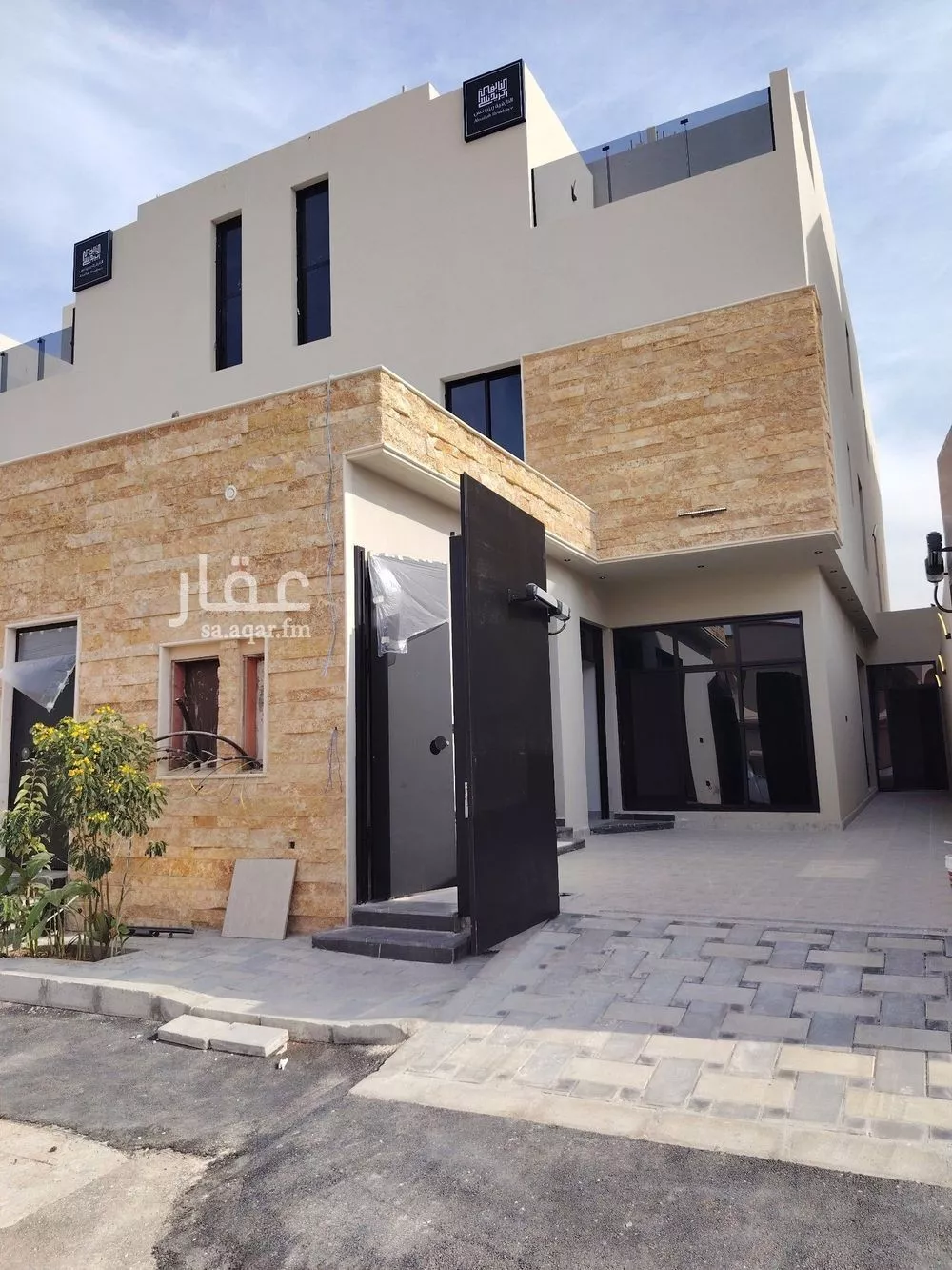 دور للبيع في شارع الغربة, حي إشبيلية, مدينة الرياض, منطقة الرياض 1 صورة