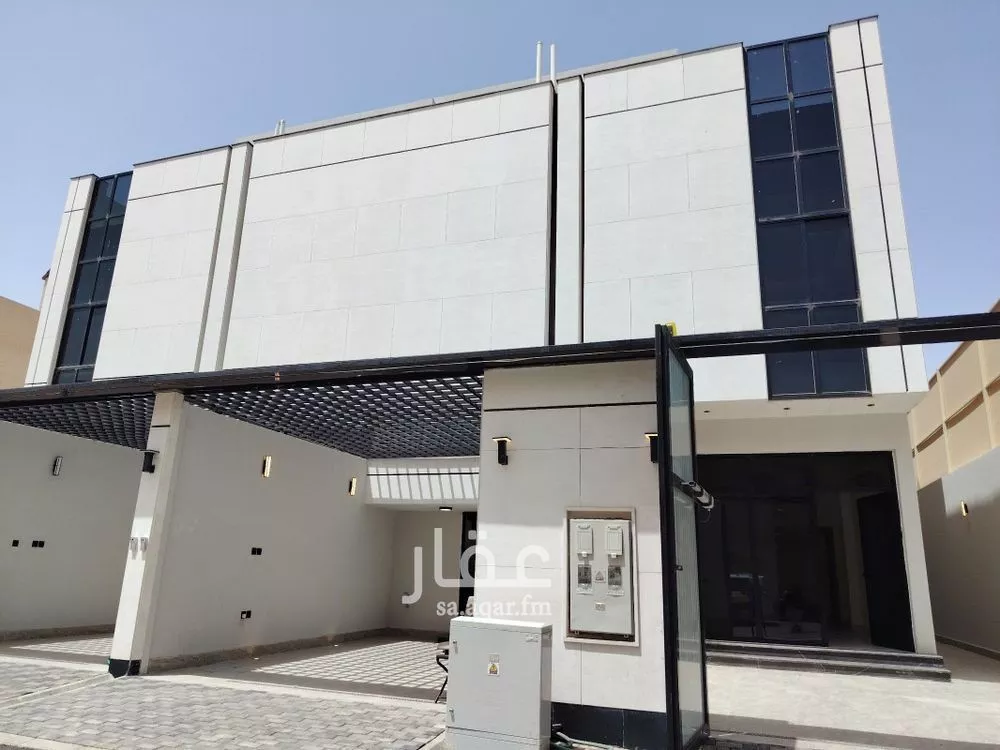 دور للبيع في شارع إبراهيم الشرواني, حي الرمال, مدينة الرياض, منطقة الرياض 1 صورة