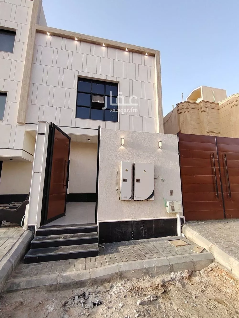 دور للبيع في شارع رقم 202, حي المونسية, مدينة الرياض, منطقة الرياض 1 صورة